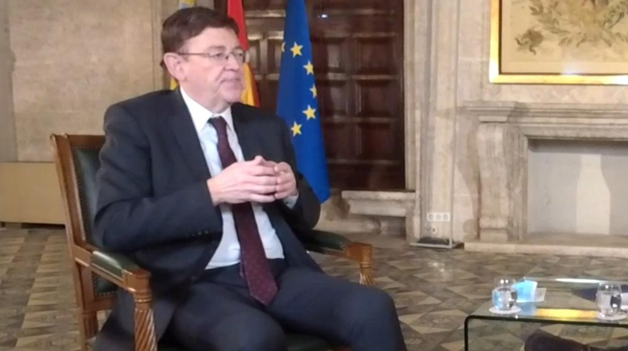 El presidente de la Generalitat, Ximo Puig, durante su entrevista para la cadena SER