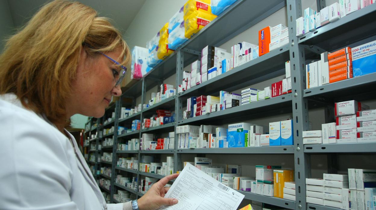 Los enfermeros podrán recetar medicamentos en Castilla y León