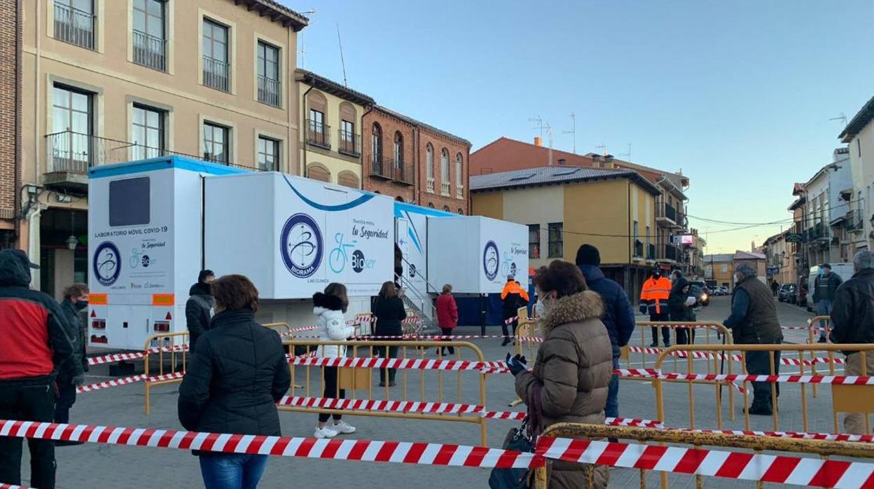 Cribado masivo para detectar el Covid-19 en Villalón de Campos (Valladolid)