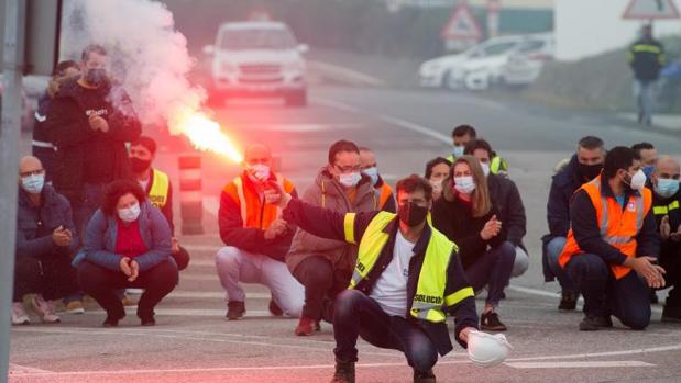 Alcoa acepta volver a reunirse con los trabajadores este lunes para buscar una posible venta