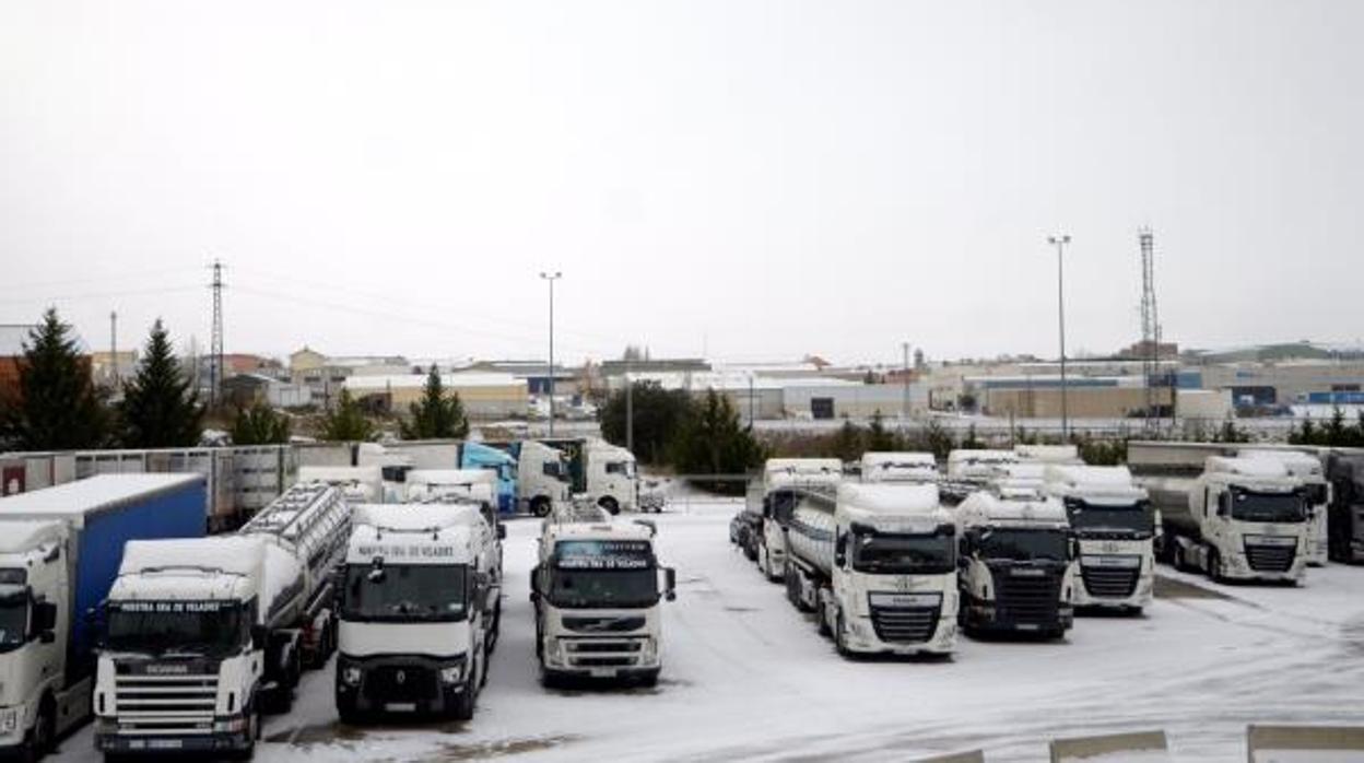 Zona de estacionamiento de camiones en la provincia de Guadalajara