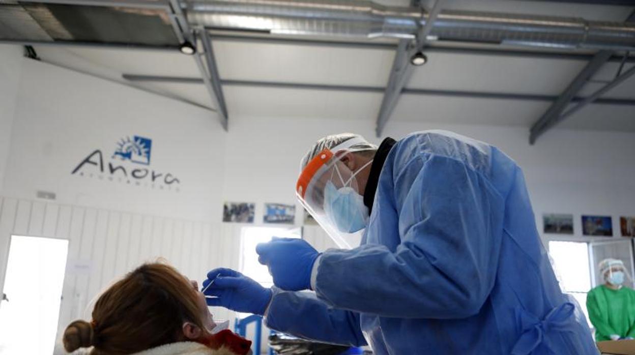 Ciudad Real y Toledo acumulan más de la mitad de los casos positivos de coronavirus