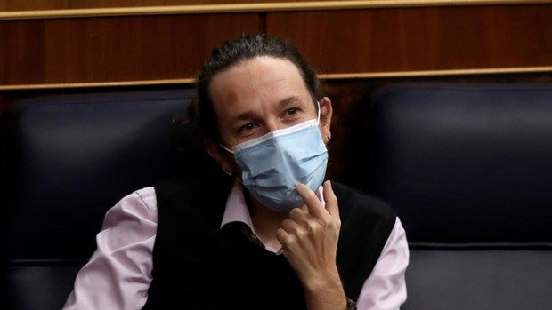 Pablo Iglesias insulta la memoria del exilio republicano ante el silencio de la izquierda