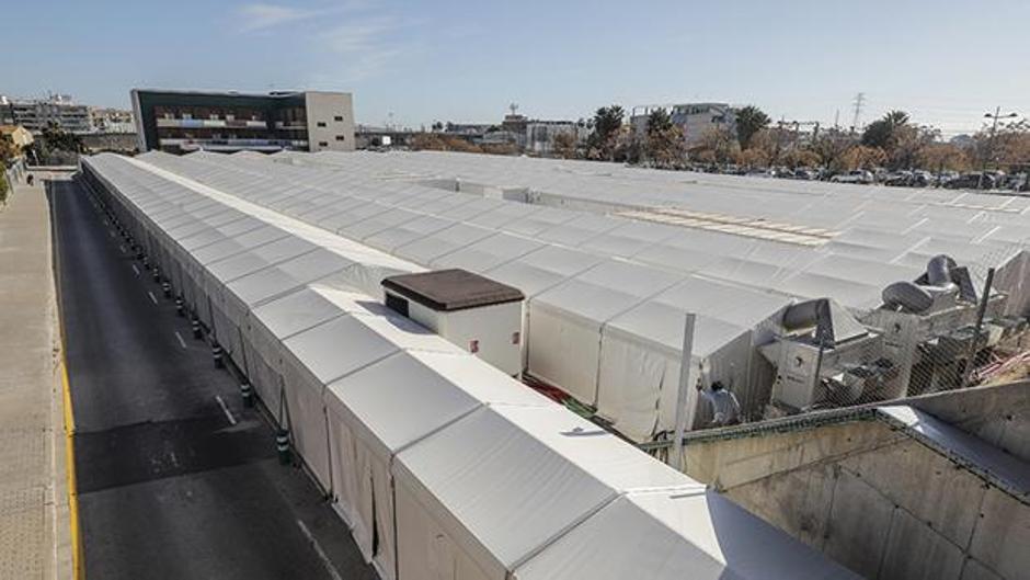 Coronavirus en Valencia: el hospital de campaña de La Fe habilita sus 120 camas para pacientes leves