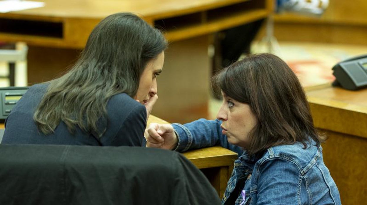 Irene Montero y Adriana Lastra, en una imagen de archivo