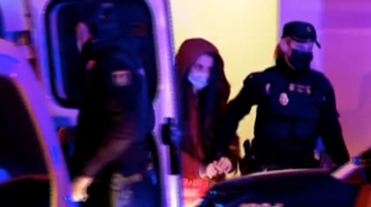 A la cárcel una madre y su pareja acusados de matar a golpes a una niña ...