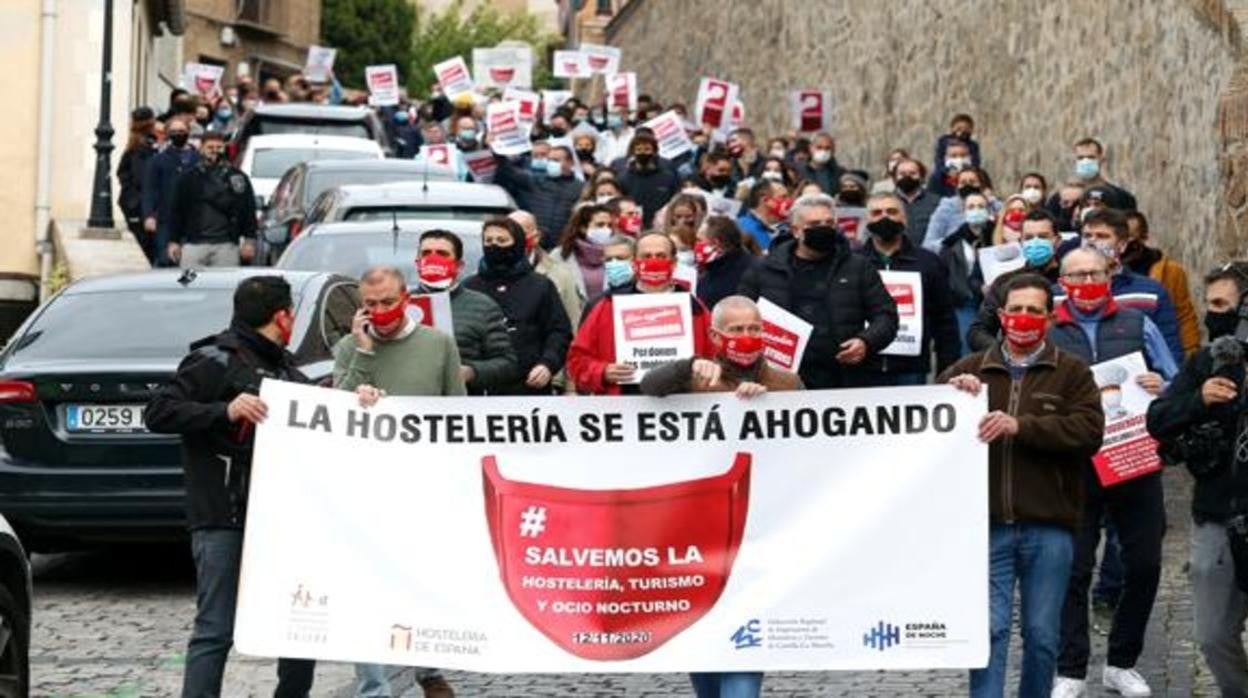 Un grupo de hosteleros convoca movilizaciones, al margen de la asociación, ante la crisis del sector