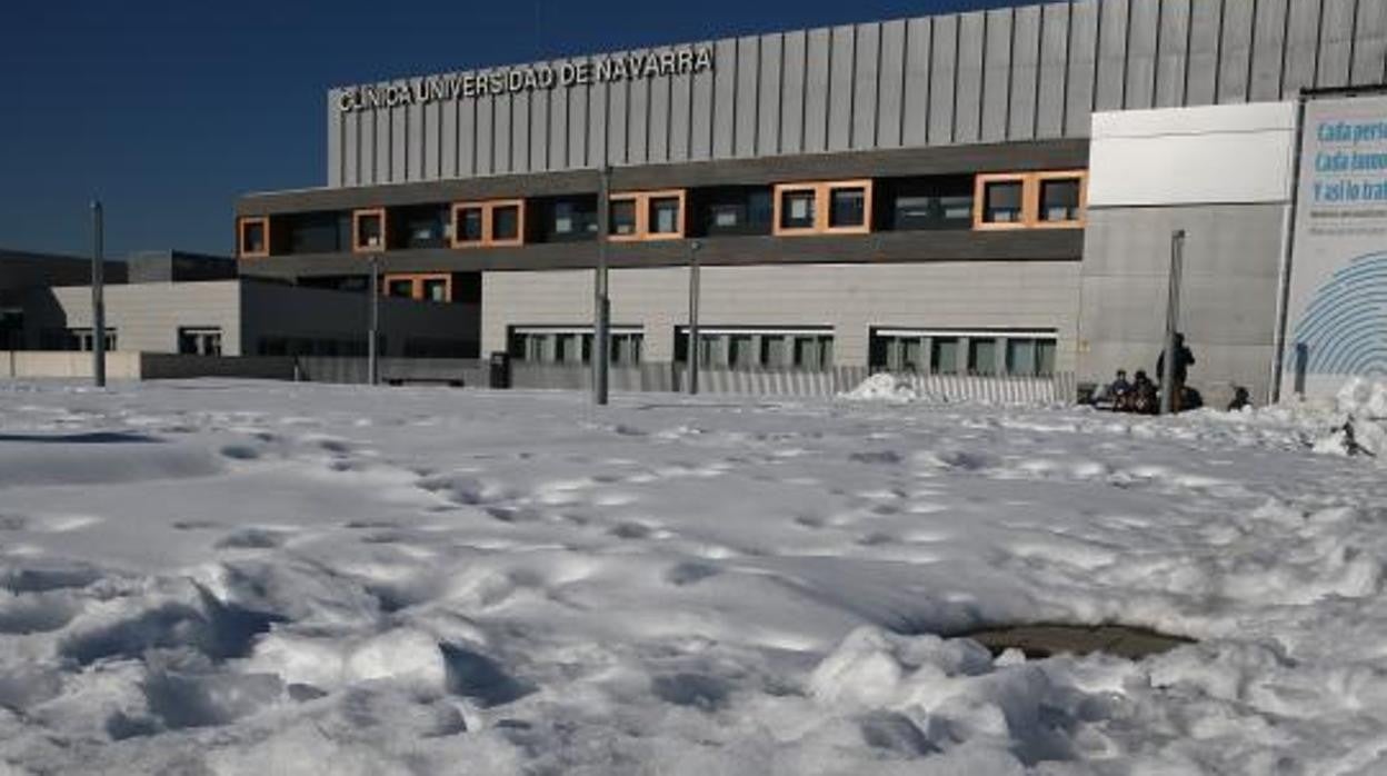 Fachada de la Clínica Universitaria de Navarra, en Madrid