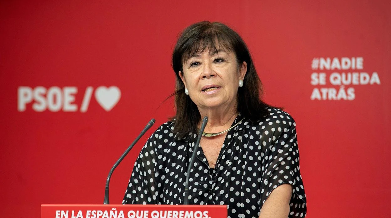 La presidenta del PSOE y vicepresidenta del Senado dio positivo este lunes