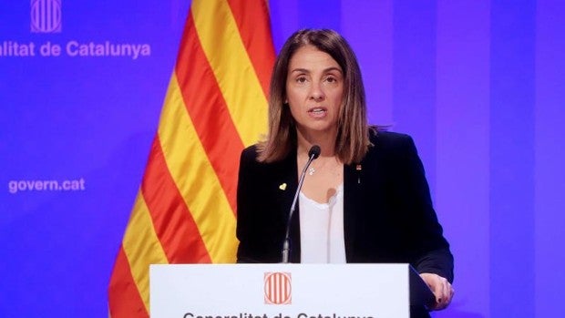 La consejera portavoz de la Generalitat denuncia a un acosador sexual que le amenazaba en las redes