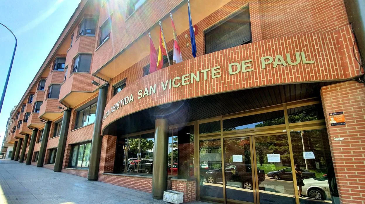 Investigan ya la administración irregular de vacunas en residencias de la Diputación de Albacete