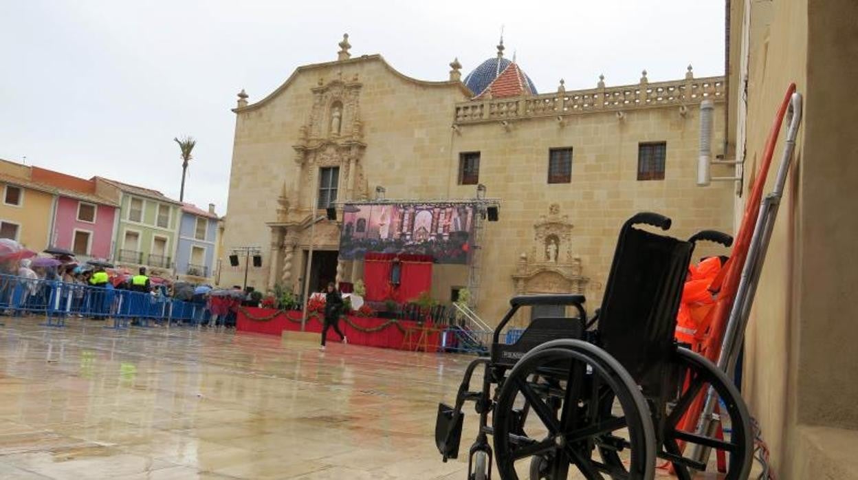 Plaza del Monasterio de Santa Faz de Alicante, durante una romería