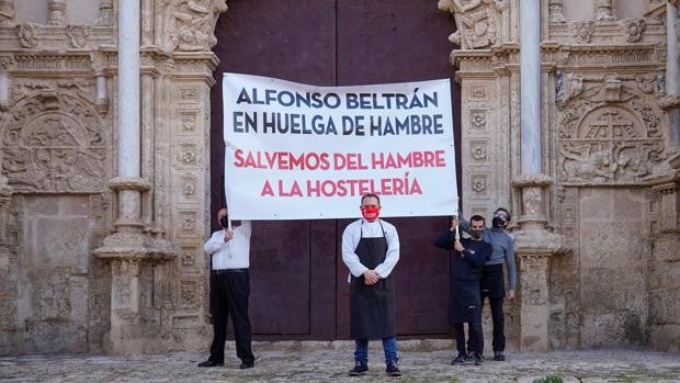 Los ruinosos efectos del coronavirus: «Soy hostelero y voy a la huelga de hambre porque no aguanto más»