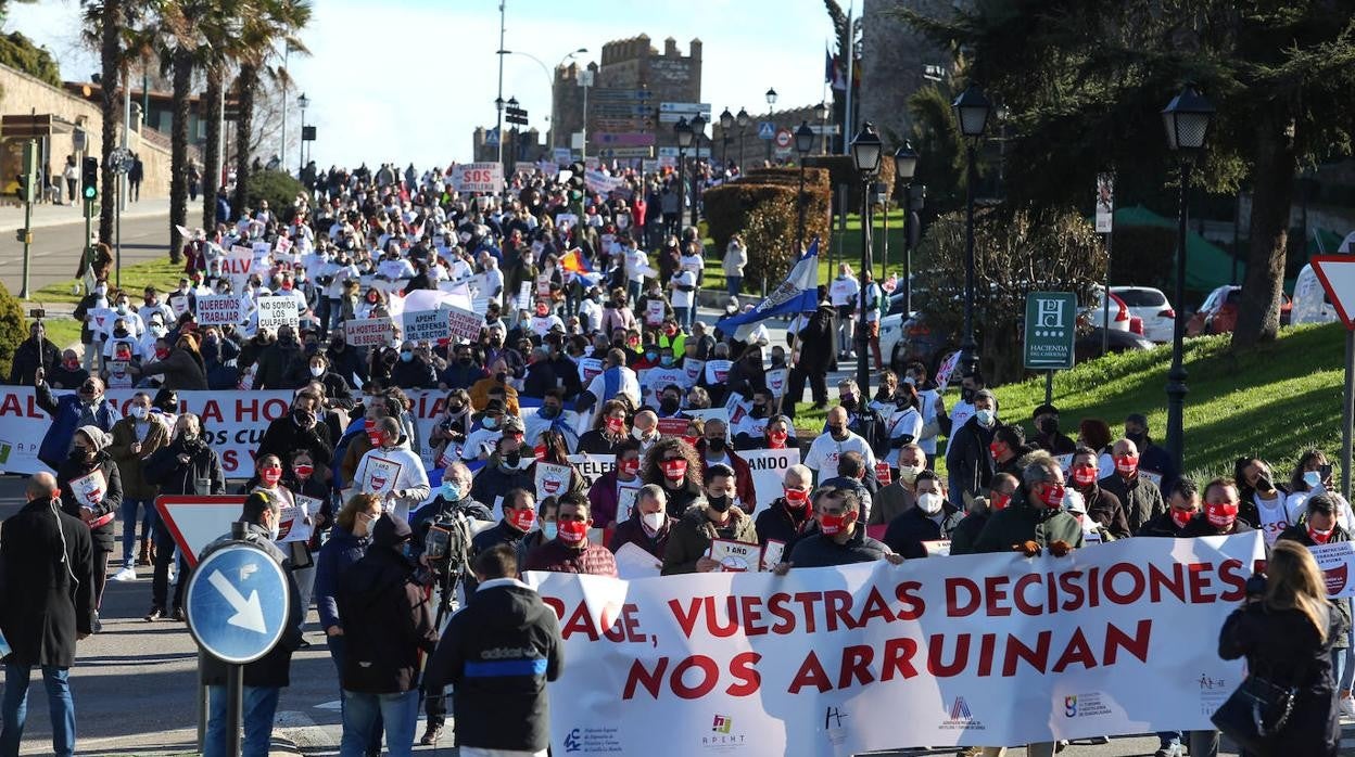 La marcha, por las calles de Toledo