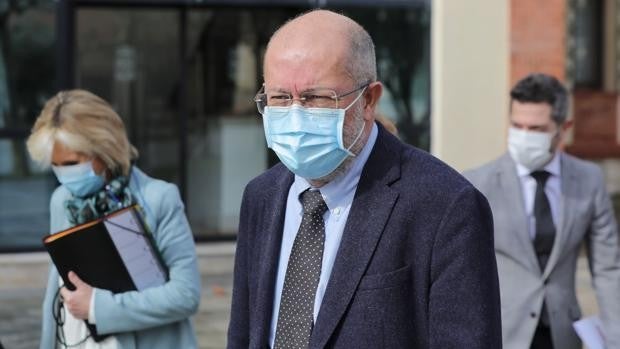 Ortega comparecerá en las Cortes para informar sobre la grabación del programa «Prodigios»