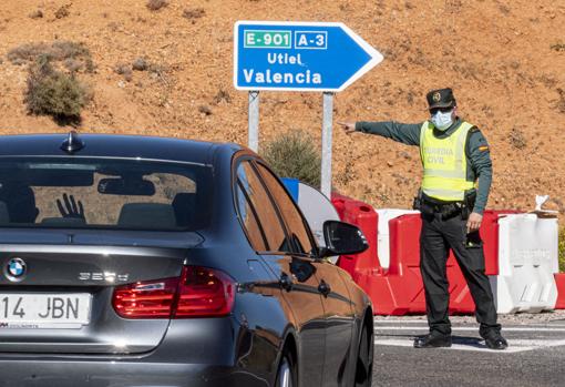 Imagen de un control del cierre perimetral de la Comunidad Valenciana