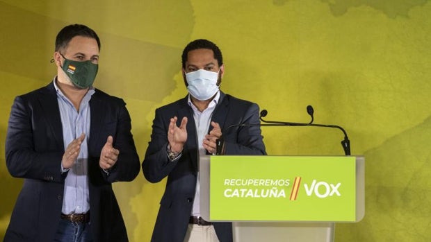 Abascal tiende la mano para «reconstruir una alternativa» y «recuperar la convivencia en España»