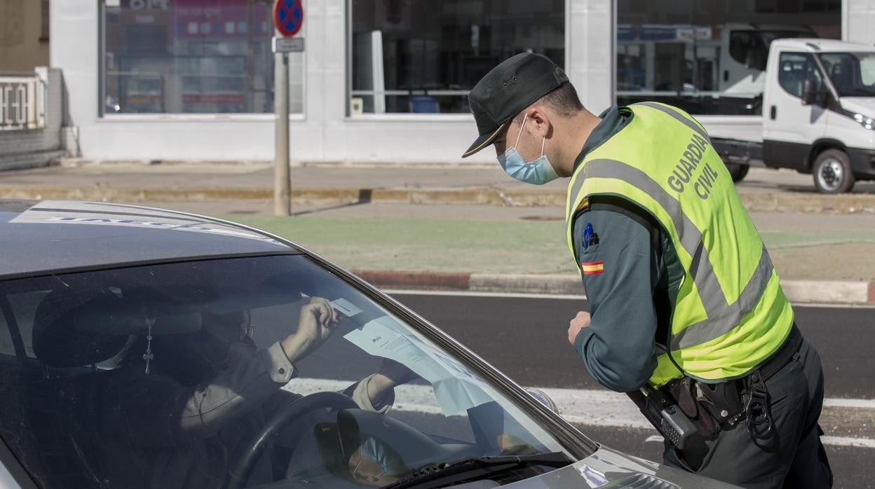 Controles en Salamanca durante el cierre perimetral, en una imagen de archivo