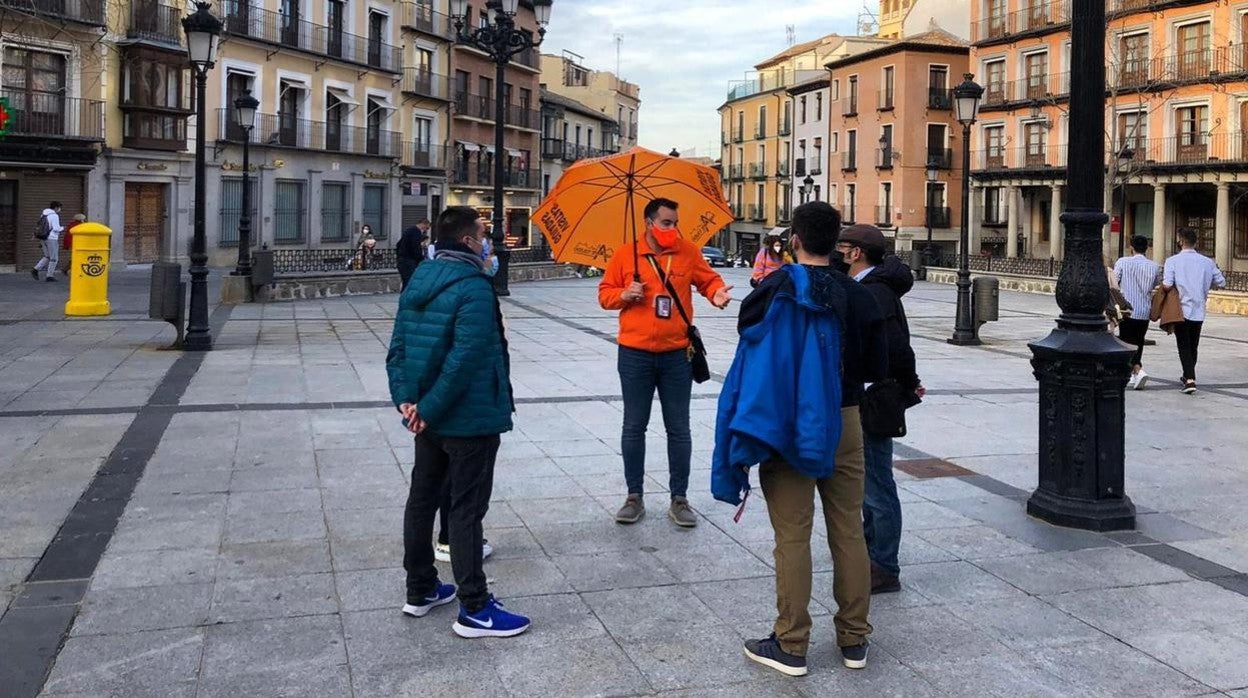 Alberto López, el viernes con cuatro turistas