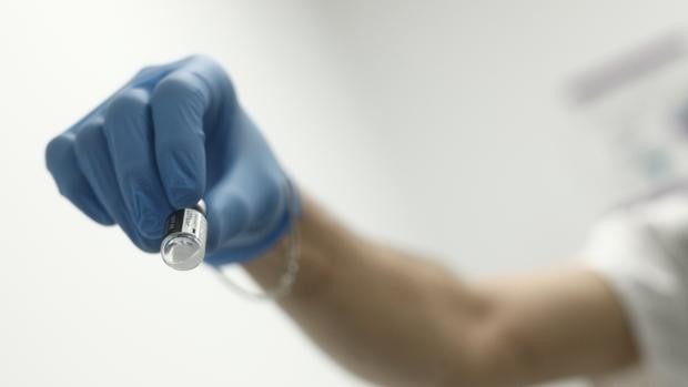 Coronavirus Galicia: todos los profesores menores de 55 años quedarán vacunados a finales de marzo