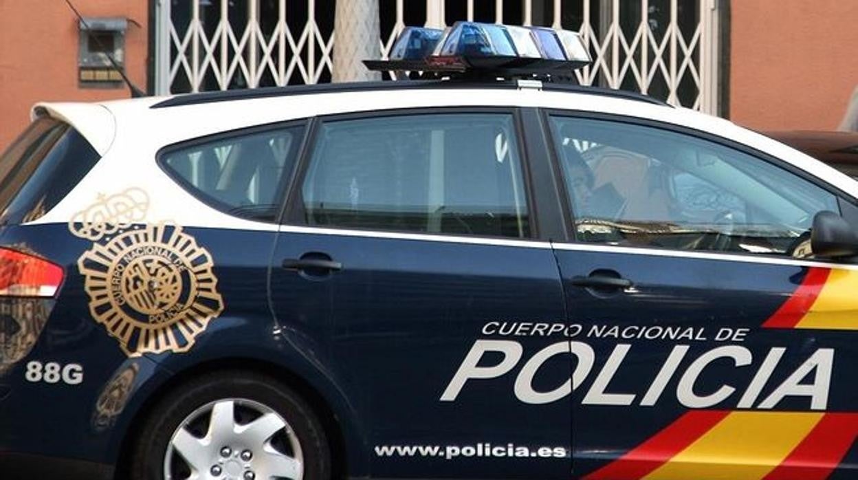 Detienen a un hombre y a una mujer por un robo con fuerza en un restaurante de Albacete