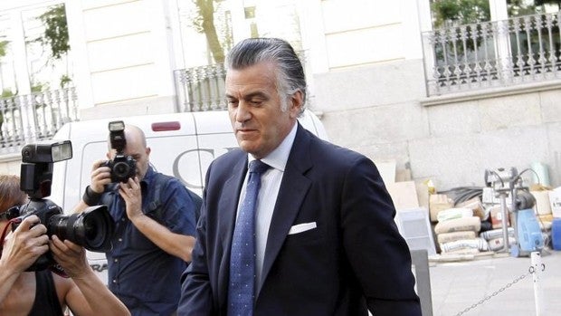 Bárcenas sitúa a Aguirre en el cobro en efectivo de 60.000 euros de una constructora