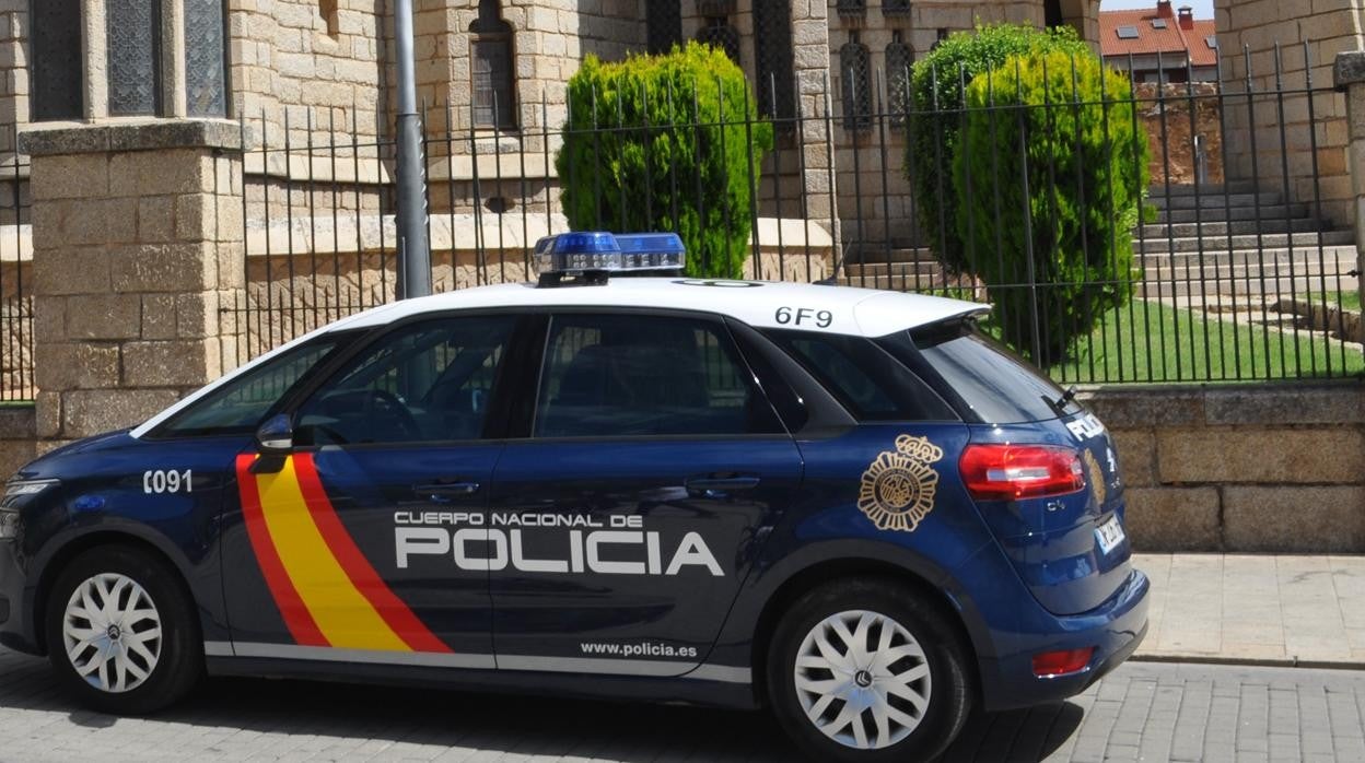 Policías en León