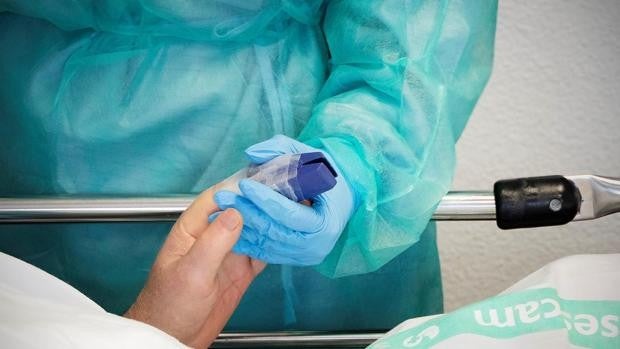 Último dato del coronavirus en Castilla-La Mancha: los hospitalizados bajan de 400