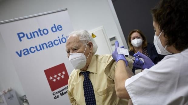 La comunidad de Madrid encara el fin de la tercera ola: diez áreas se liberan de las restricciones