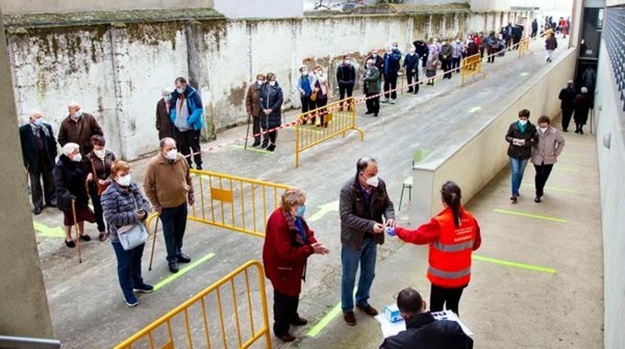 Castilla y León dispensa el 85,6% de las vacunas entregadas por el Ministerio de Sanidad