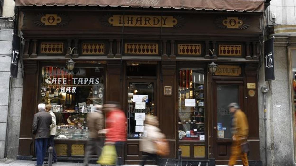 Fachada de Lhardy, en el 8 de la Carrera de San Jerónimo de Madrid