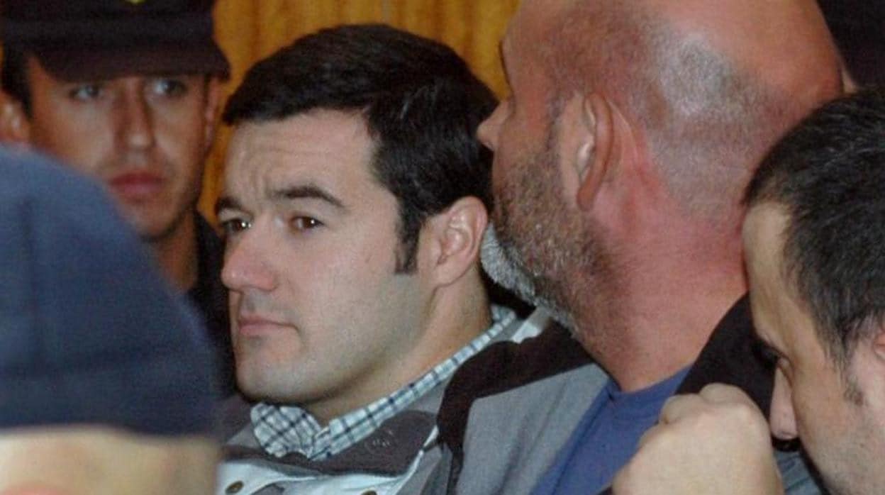 Toro, durante un juicio en la Audiencia Provincial de Asturias en 2006