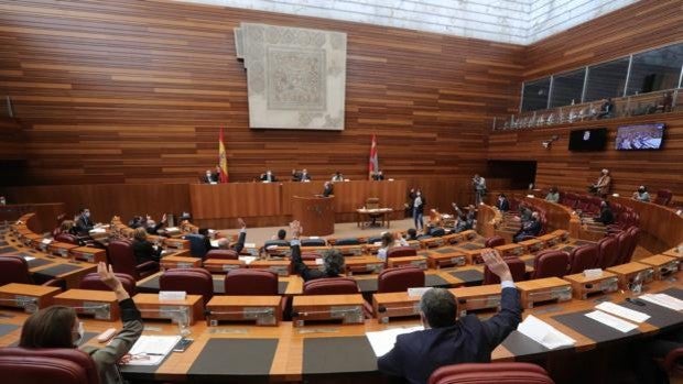 Las Cortes de Castilla y León barajan el 24 y 25 de marzo para el debate de la moción de censura