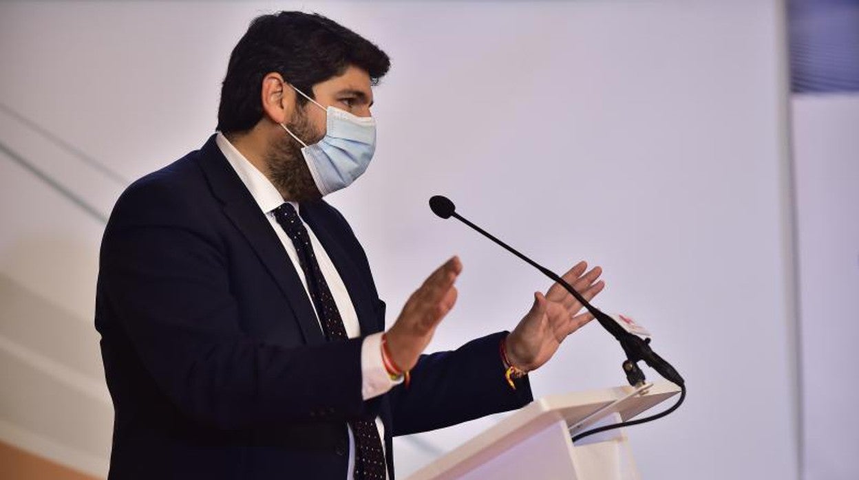 El presidente de la Región de Murcia, Fernando López Miras, ayer