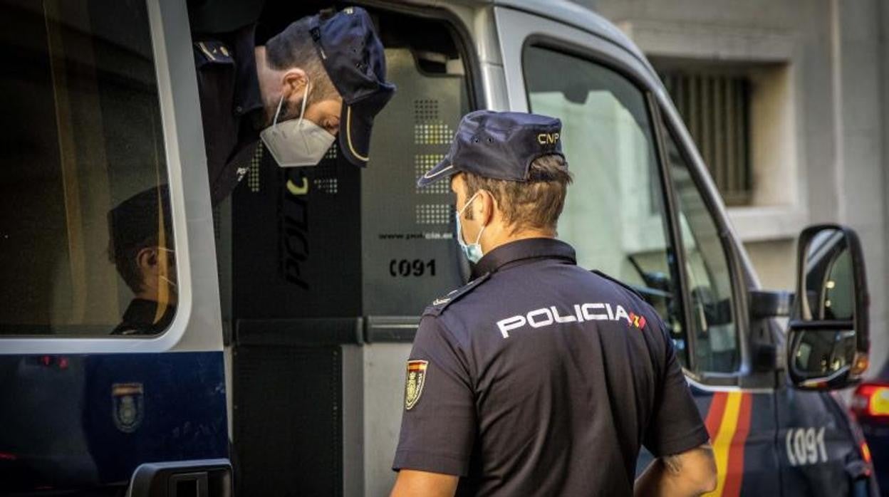 Efectivos de la Policía Nacional