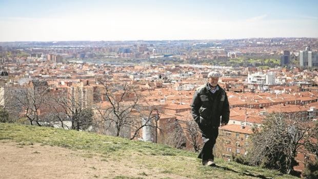 Del apoyo al rechazo en la colonia obrera de Vallecas de la que se marchó Iglesias