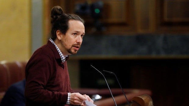 Iglesias pagó 17.000 euros por un informe que apoya la okupación
