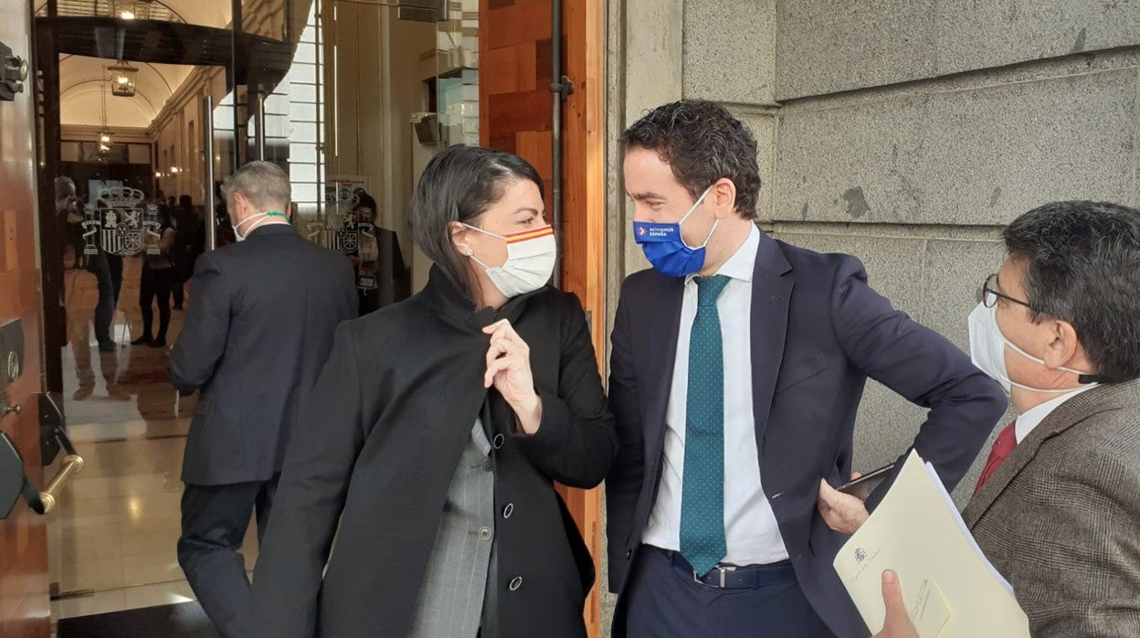 Teodoro García Egea y Macarena Olona, en el Congreso de los Diputados