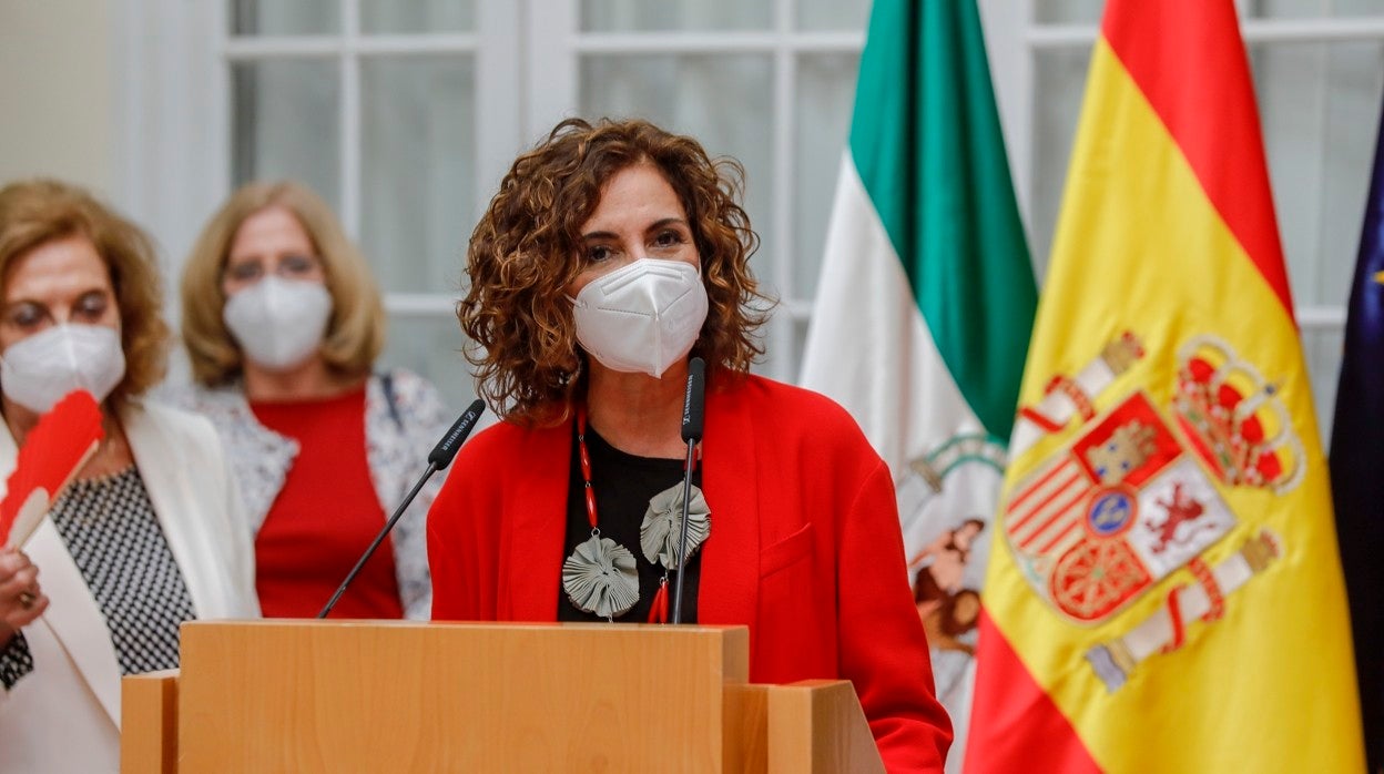 La ministra Montero, durante el acto de posesión de Pedro Fernández Peñalver en Sevilla