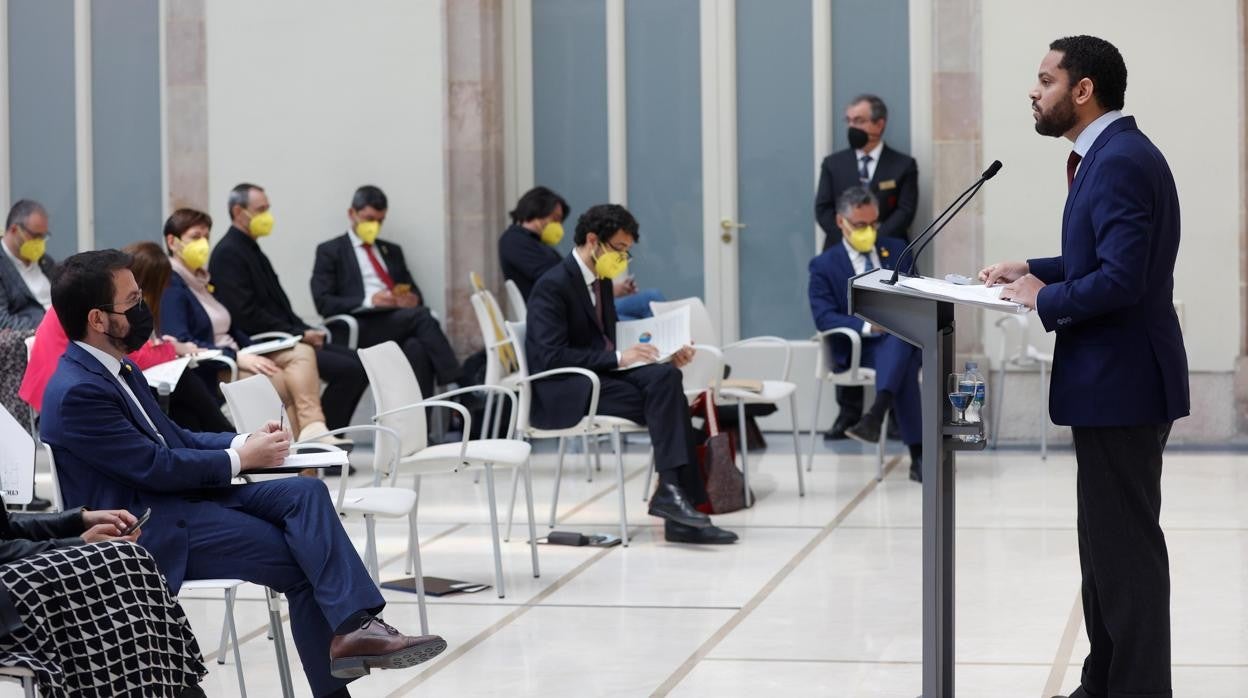 Pere Aragonès e Ignacio Garriga, en el Parlament