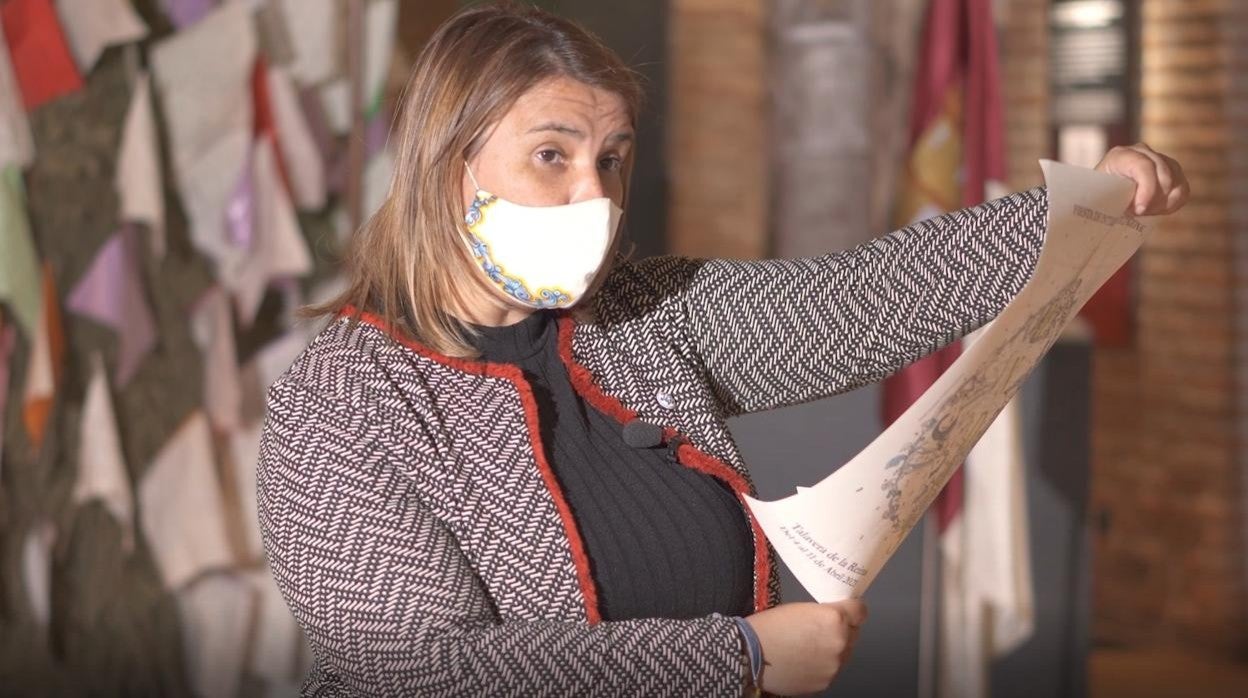 Tita García-Elez durante la lectura del pregón del Leño Florido