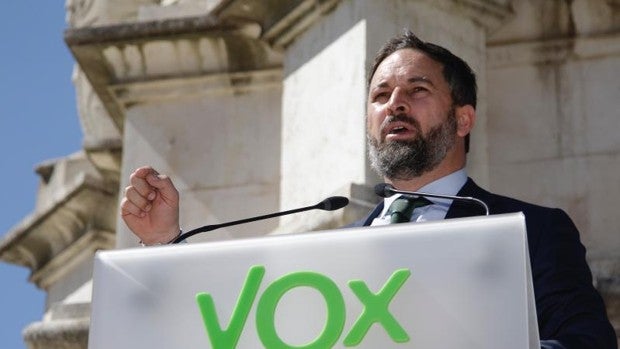 Abascal abre hoy la campaña retando a Iglesias en Vallecas