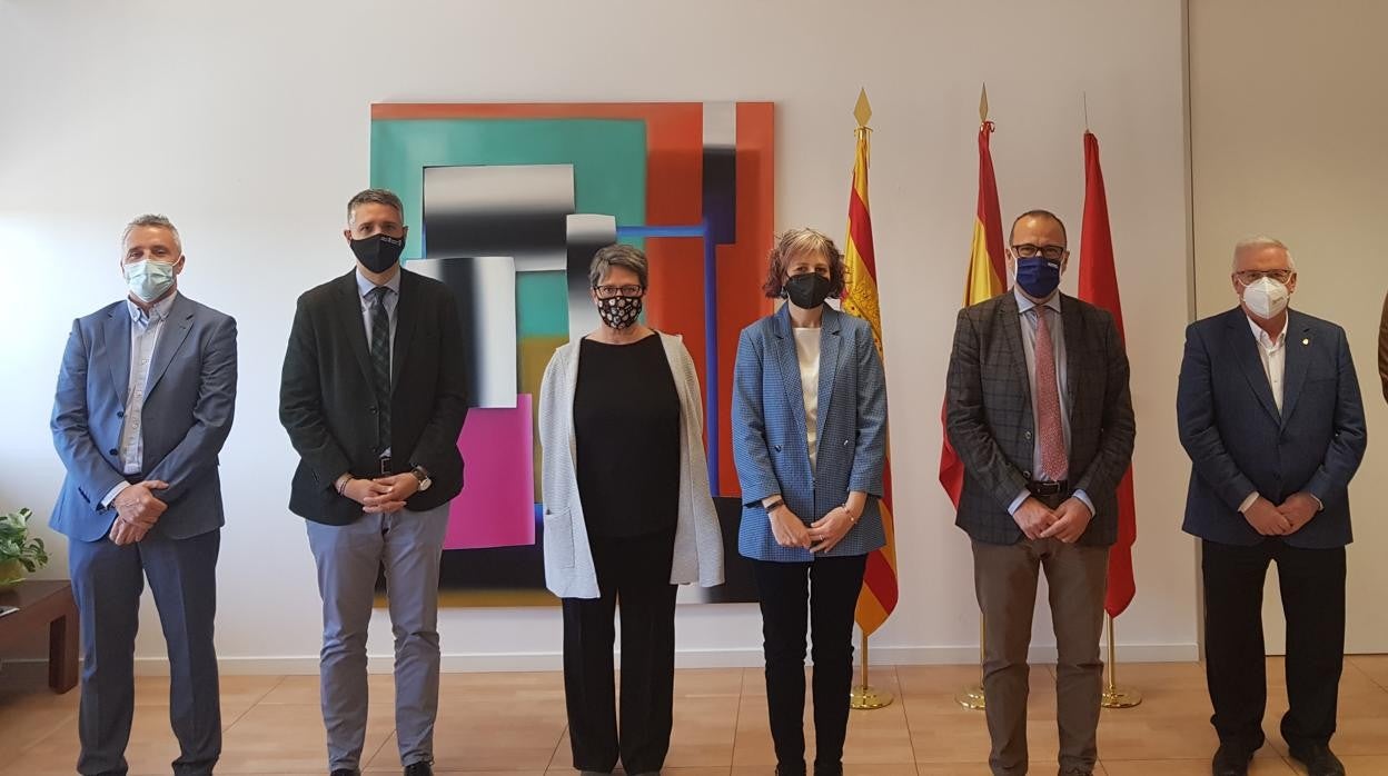 Javier Diego, Ignacio Apezteguía, Marisancho Menjón, Rebeca Esnaola, Felipe Faci, Miguel Pozueta y Víctor Lucea.