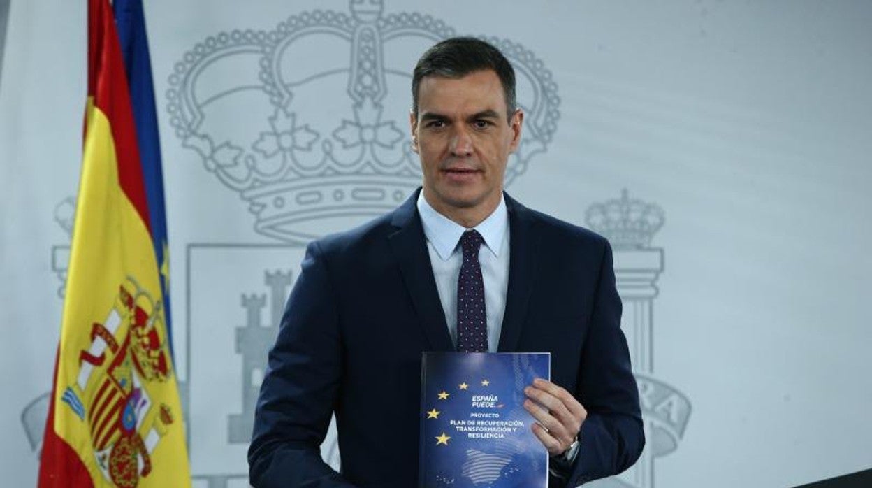 Pedro Sánchez, este mediodía, en La Moncloa