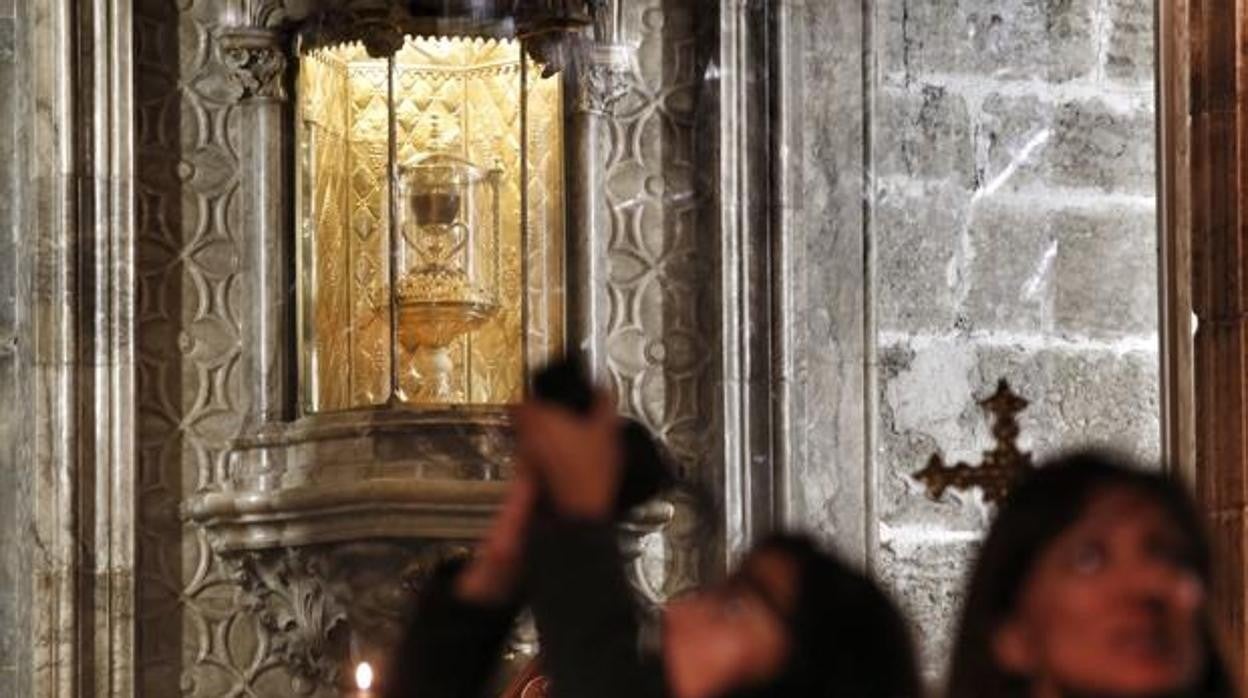 Imagen de archivo del cáliz de la catedral de Valencia, conocido como el Santo Grial