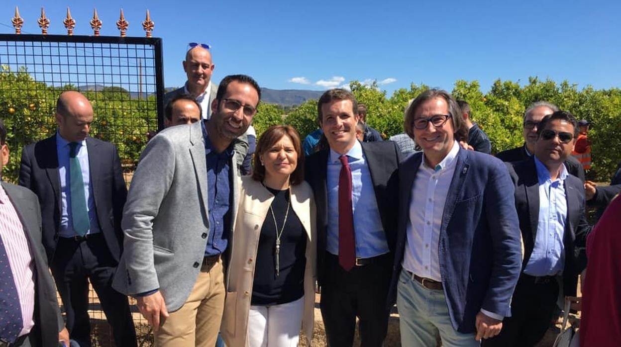 Imagen de archivo de José Vicente Anaya (derecha) junto a Pablo Casado e Isabel Bonig