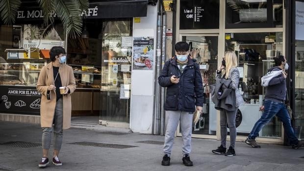 Los casos de coronavirus en Valencia se duplican en el último día con el plan de vacunación en el aire