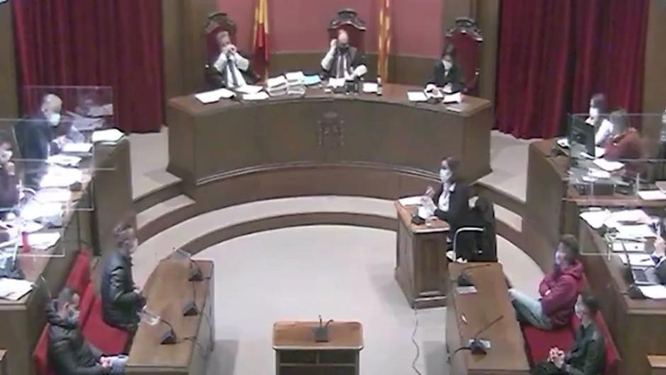 Condendos a prisión los agresores de una joven en Sabadell