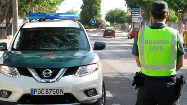 La Guardia Civil detiene en Azuqueca de Henares a una mujer por robo con intimidación