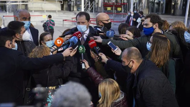El juez del caso Neurona reabre la investigación sobre los sobresueldos en Podemos